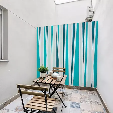 Umihouse Centro Aparthotel Alicante
