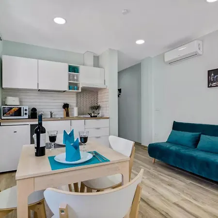 Umihouse Centro Aparthotel *