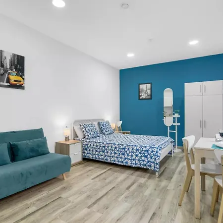 Umihouse Centro מלון דירות 3*
